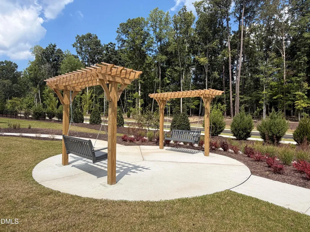 10043 Secluded Gdn Drive Apex, NC 27523