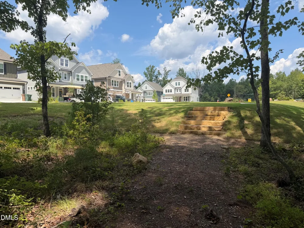 10043 Secluded Gdn Drive Apex, NC 27523