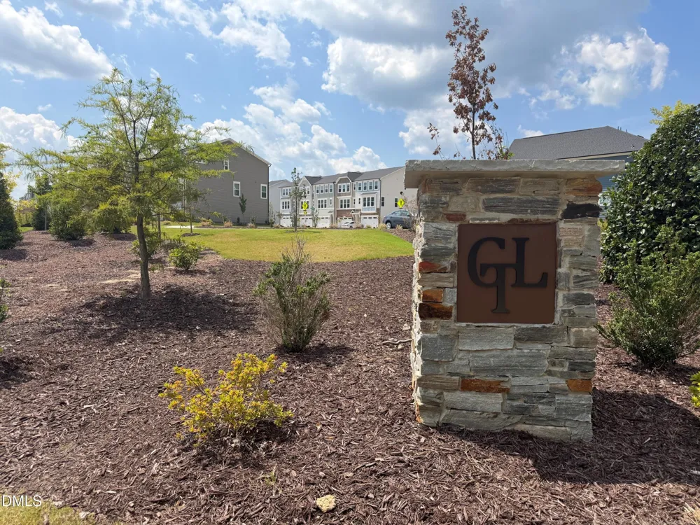 10043 Secluded Gdn Drive Apex, NC 27523
