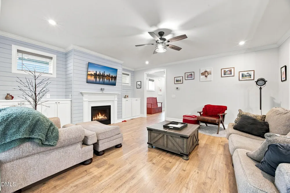 39 Monteith Drive Chapel Hill, NC 27516