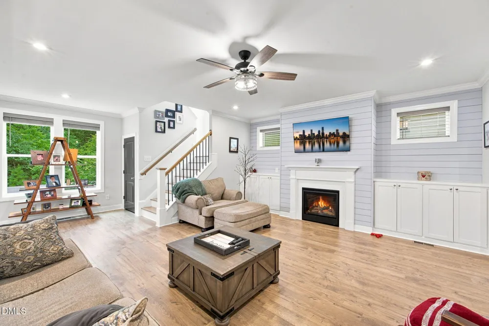 39 Monteith Drive Chapel Hill, NC 27516