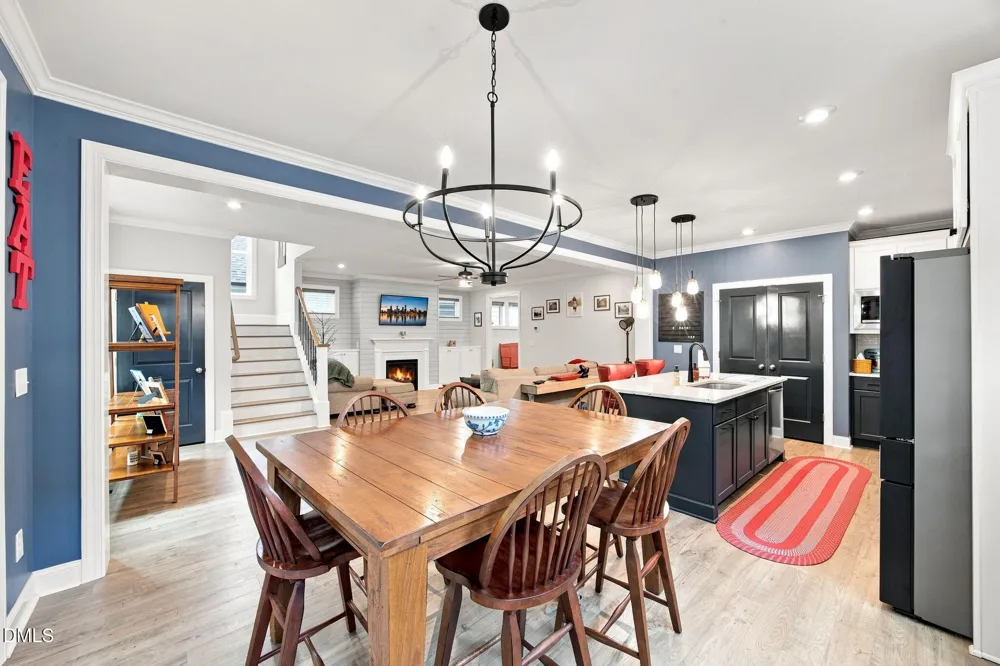 39 Monteith Drive Chapel Hill, NC 27516
