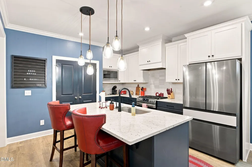 39 Monteith Drive Chapel Hill, NC 27516
