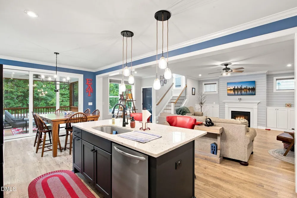 39 Monteith Drive Chapel Hill, NC 27516