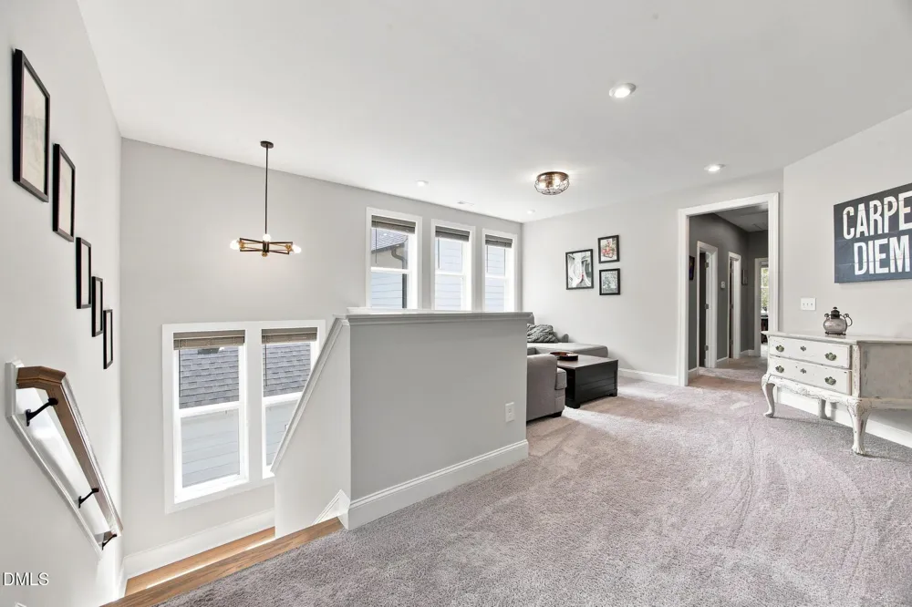 39 Monteith Drive Chapel Hill, NC 27516