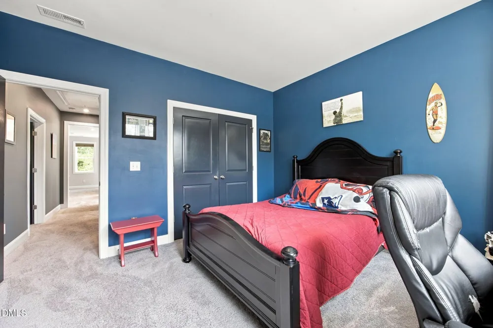 39 Monteith Drive Chapel Hill, NC 27516