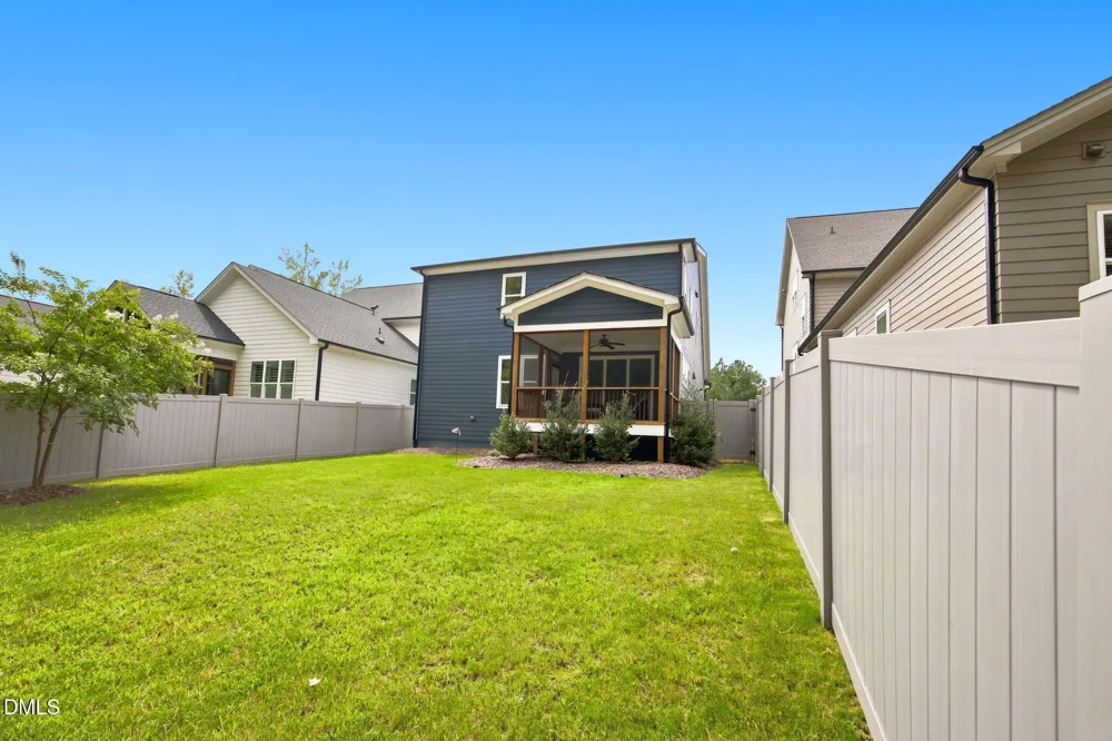 39 Monteith Drive Chapel Hill, NC 27516