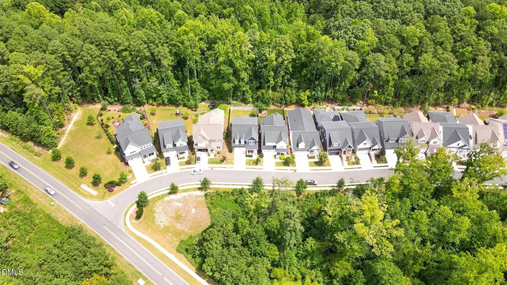 39 Monteith Drive Chapel Hill, NC 27516