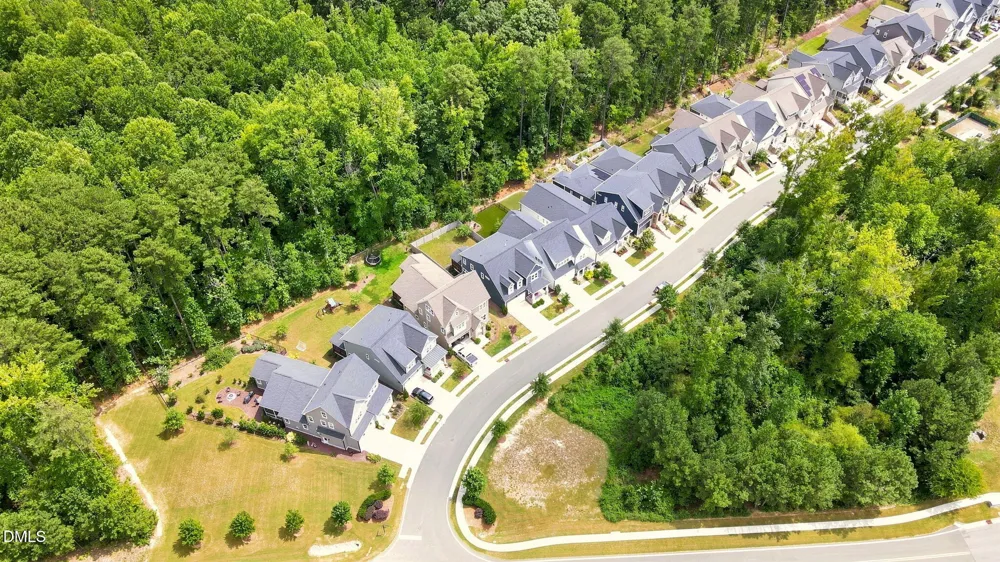 39 Monteith Drive Chapel Hill, NC 27516