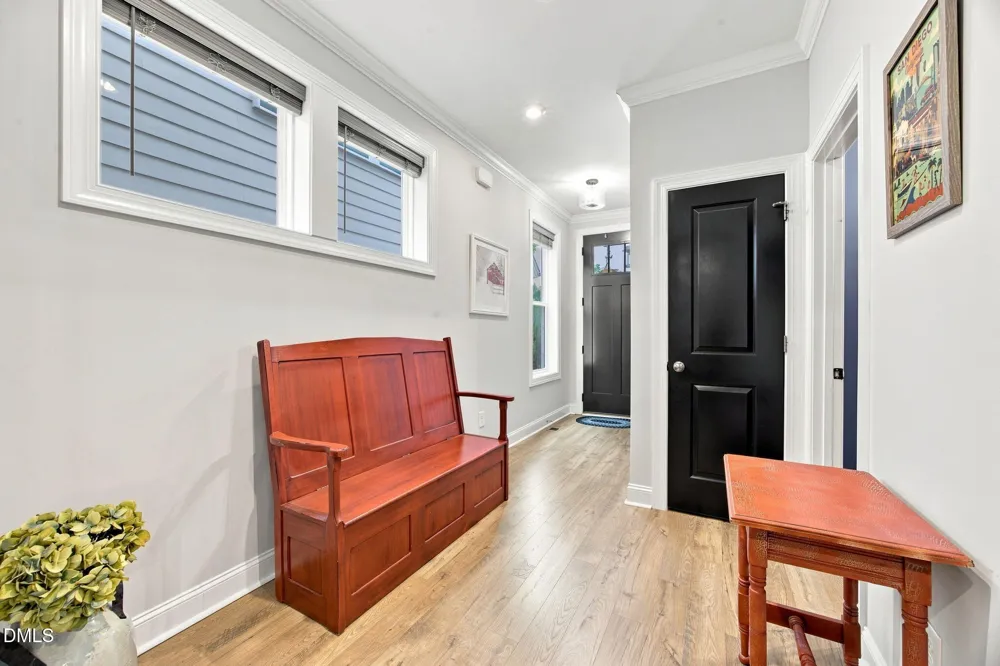 39 Monteith Drive Chapel Hill, NC 27516