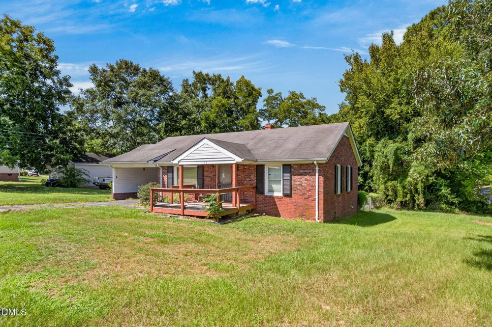 43 Carrie Street Coats, NC 27521