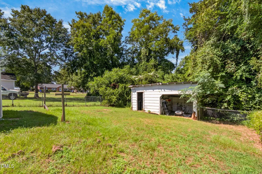 43 Carrie Street Coats, NC 27521