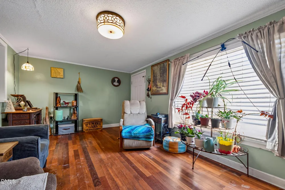 43 Carrie Street Coats, NC 27521