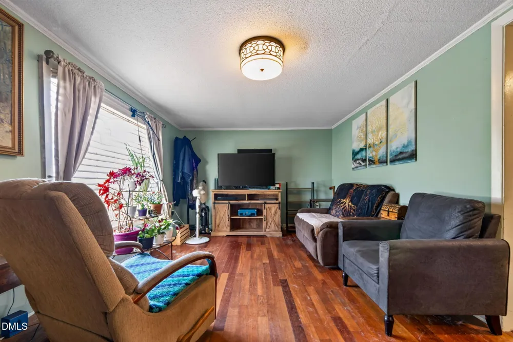 43 Carrie Street Coats, NC 27521