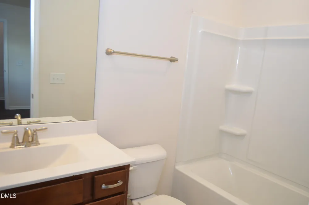 1124 Finch Court Apex, NC 27502