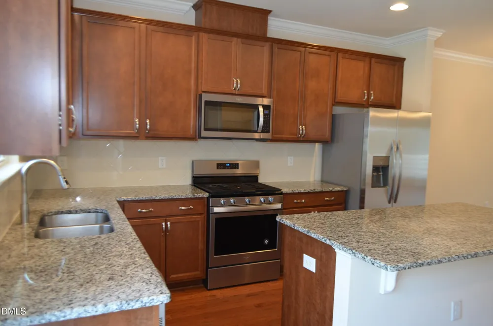 1124 Finch Court Apex, NC 27502