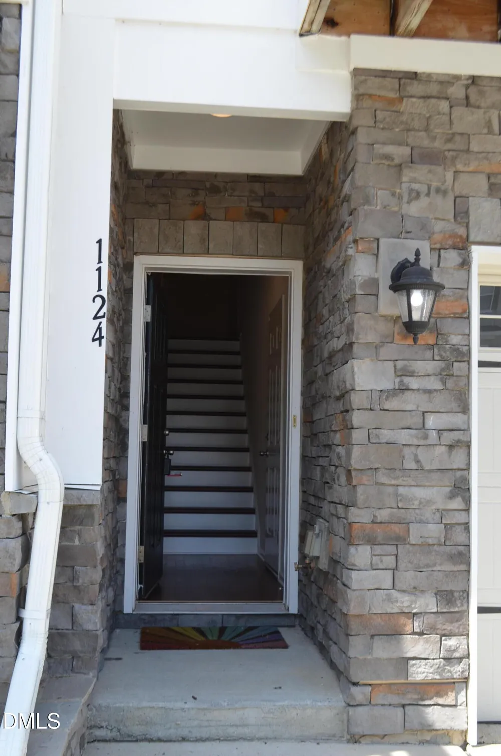1124 Finch Court Apex, NC 27502