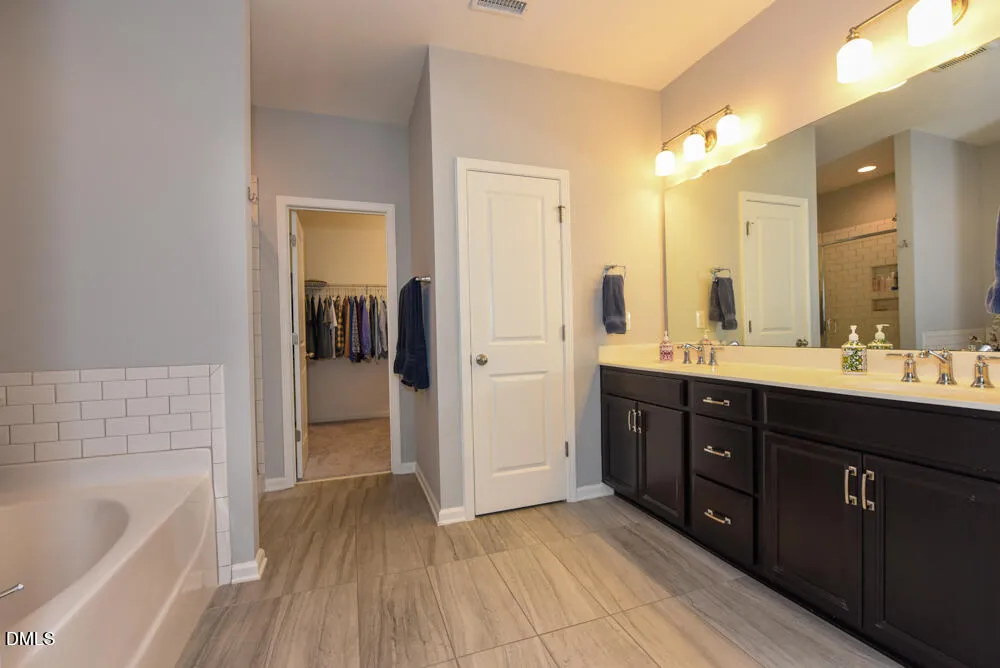 174 Ellsworth Manor Drive Hillsborough, NC 27278
