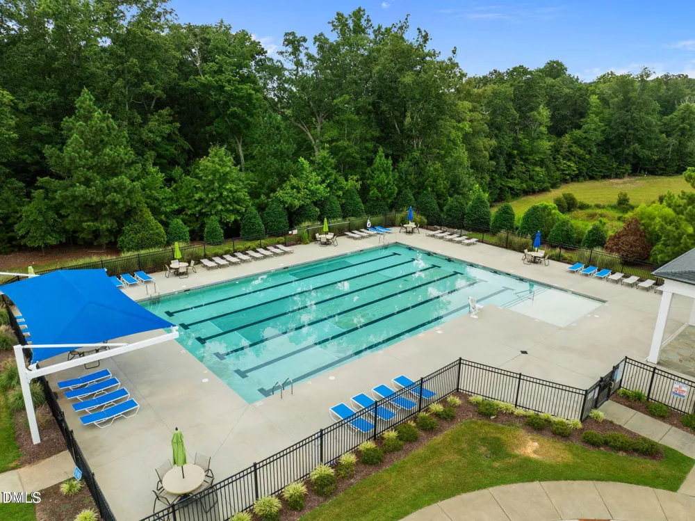 174 Ellsworth Manor Drive Hillsborough, NC 27278