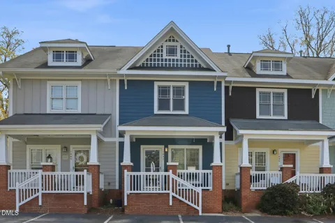 1047 Mica Lamp Court