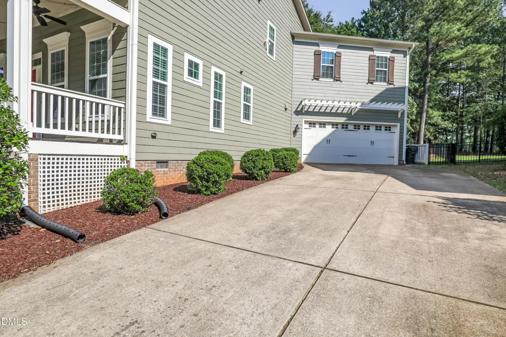 513 Morning Oaks Drive Holly Springs, NC 27540