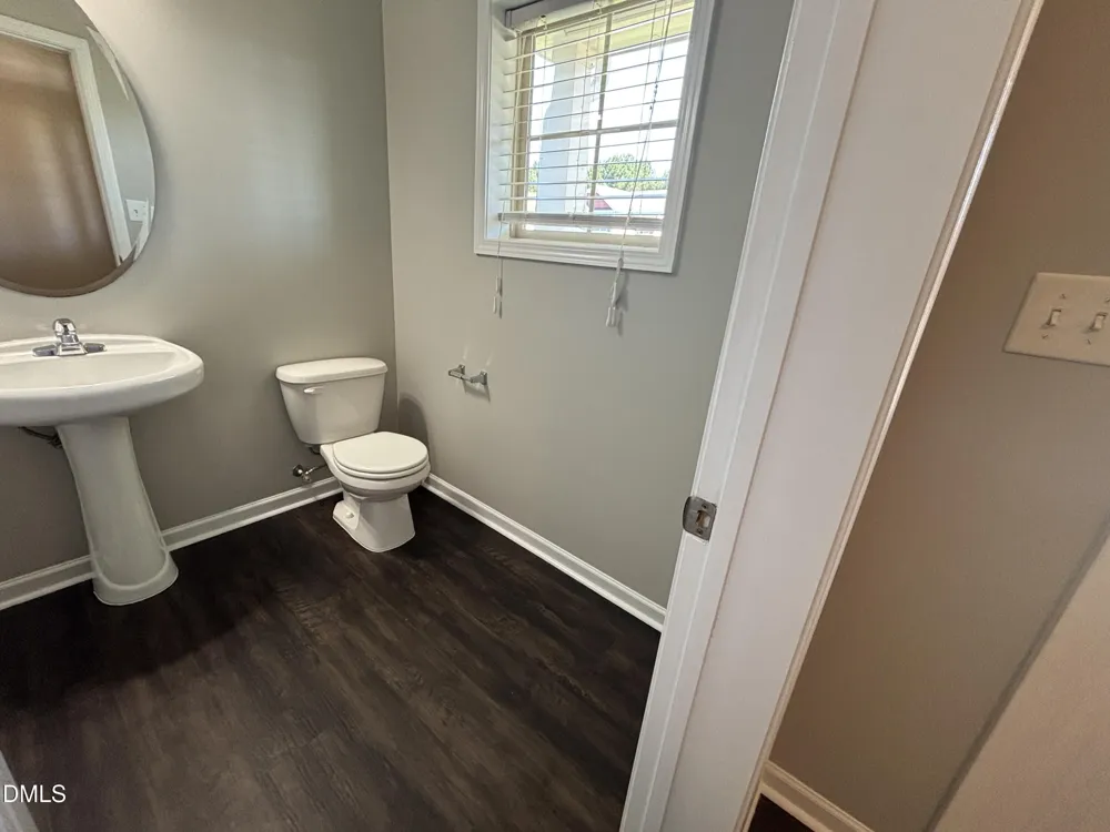 438 Roanoke Drive Raeford, NC 28376