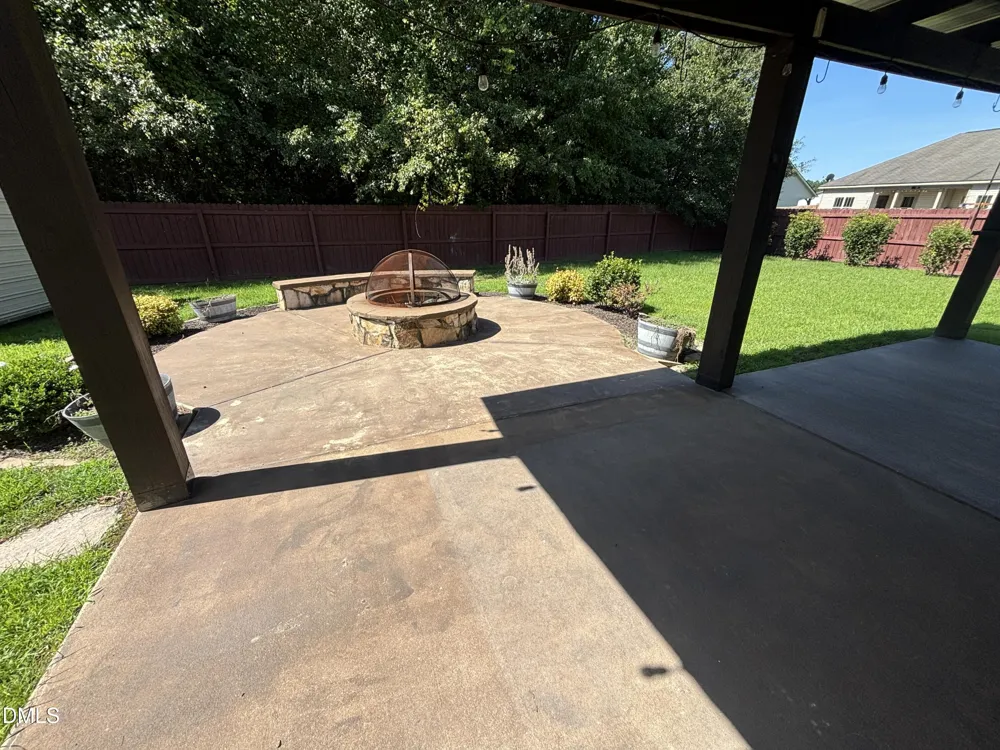 438 Roanoke Drive Raeford, NC 28376