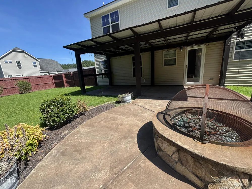 438 Roanoke Drive Raeford, NC 28376