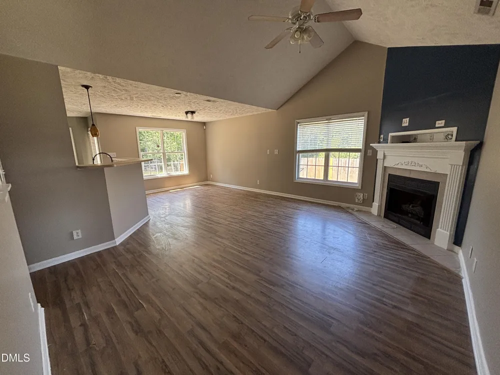 337 Americana Drive Raeford, NC 28376