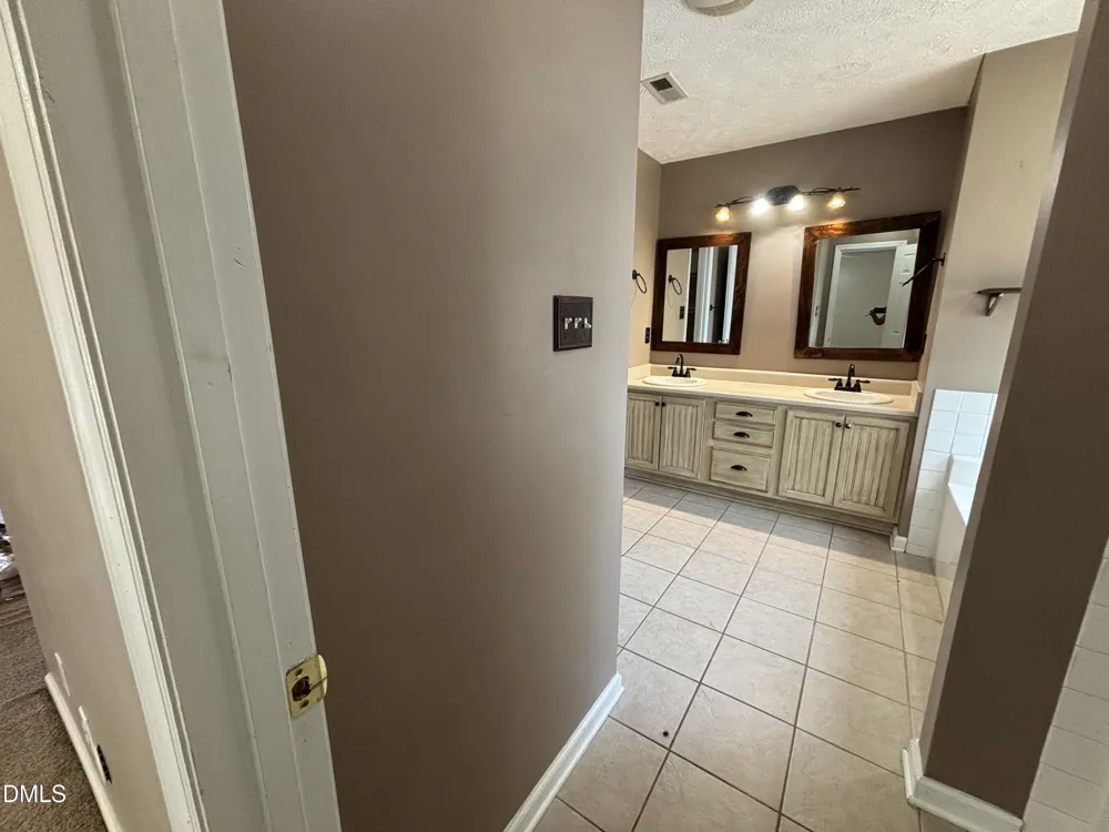 337 Americana Drive Raeford, NC 28376