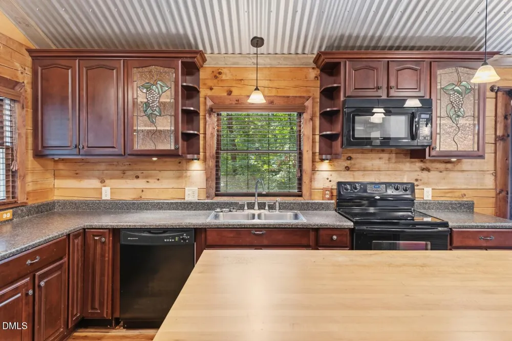 372 Round Fish Drive Sanford, NC 27330