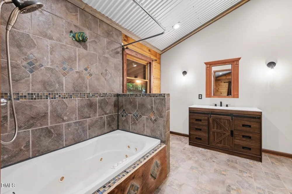 372 Round Fish Drive Sanford, NC 27330