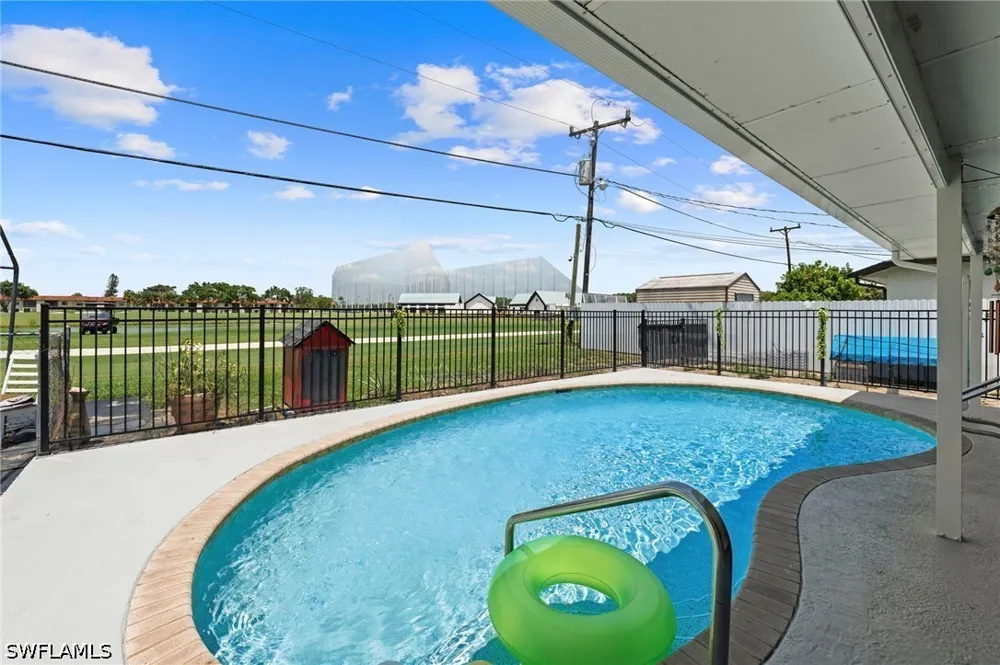 29th Place SW Naples, FL 34116