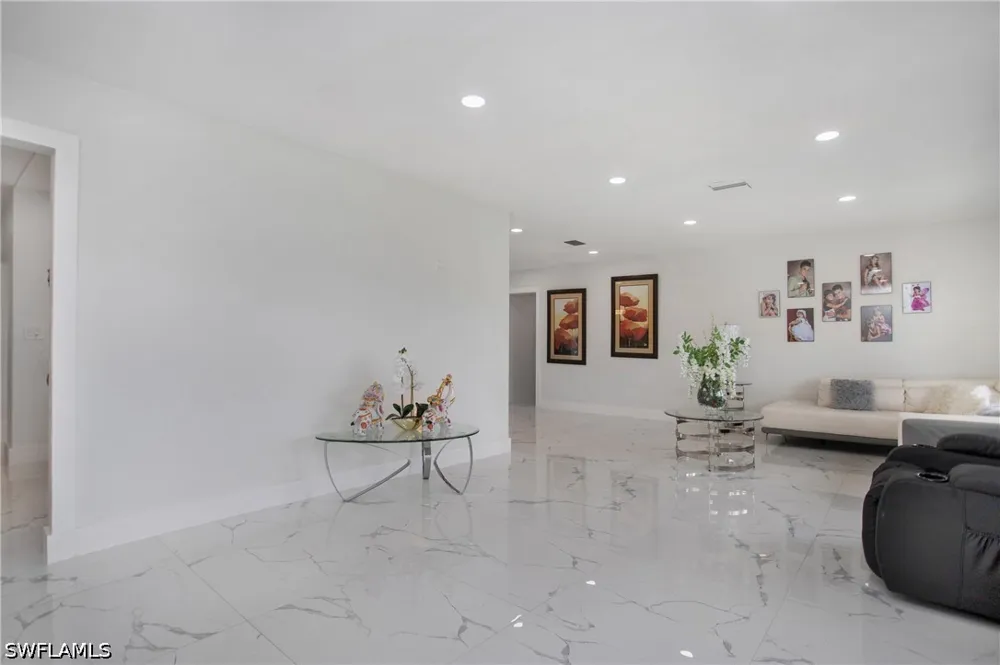 29th Place SW Naples, FL 34116