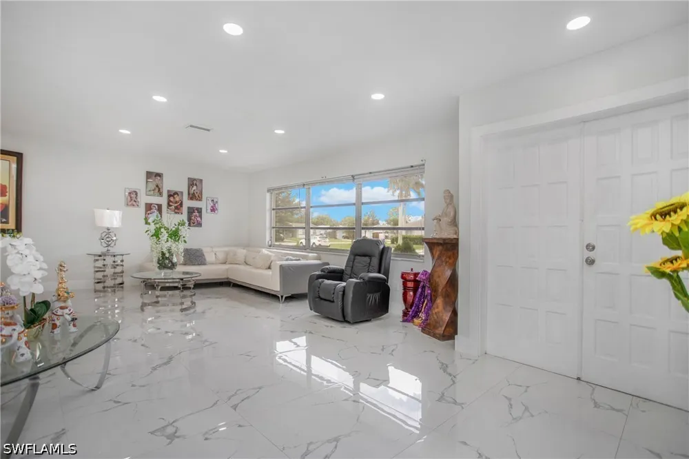 29th Place SW Naples, FL 34116