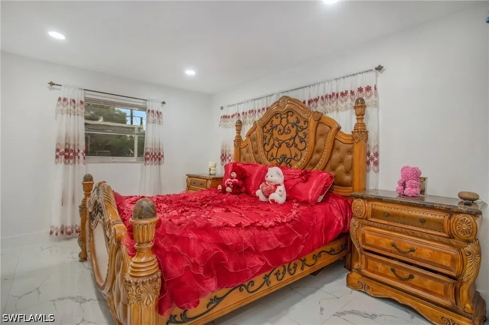 29th Place SW Naples, FL 34116