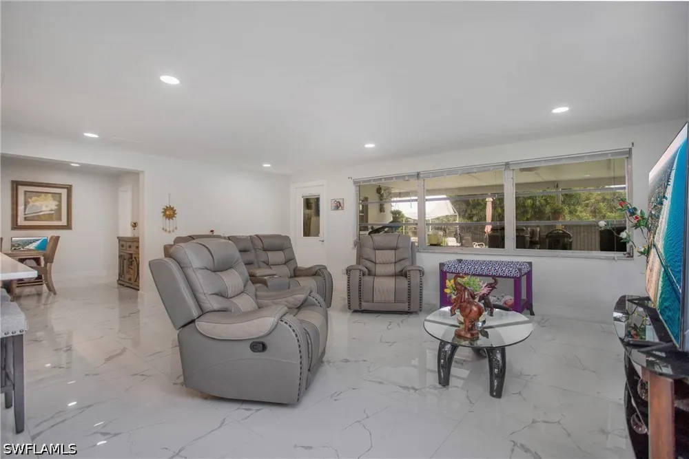 29th Place SW Naples, FL 34116