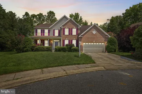 6 POWELL PLACE