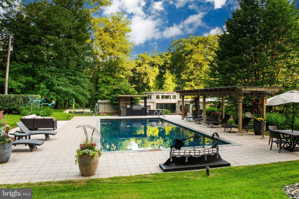 40 CAVESWOOD LANE Owings Mills, MD 21117