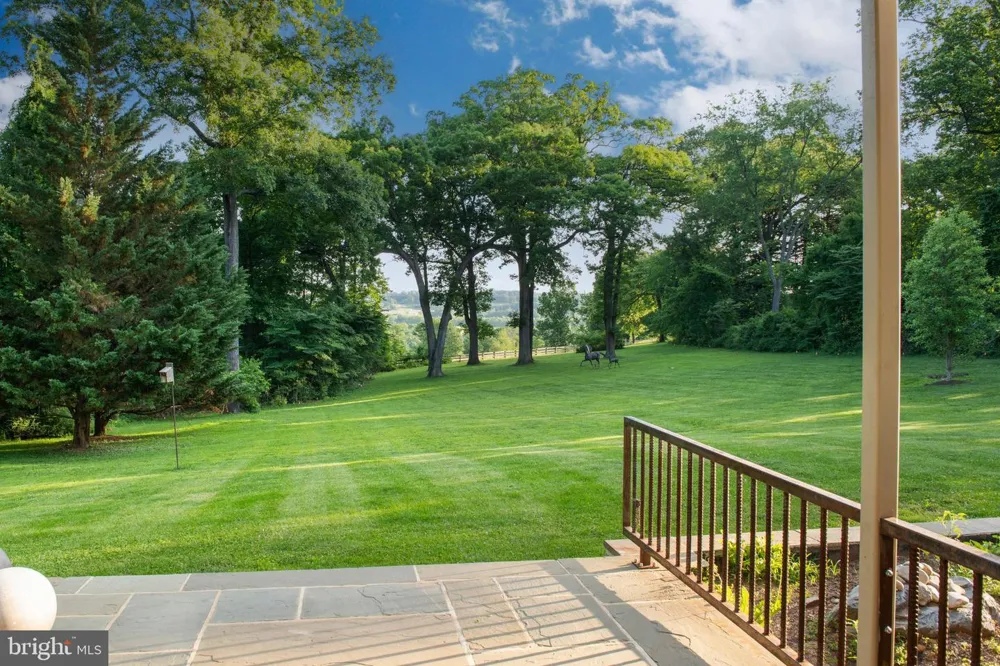 40 CAVESWOOD LANE Owings Mills, MD 21117