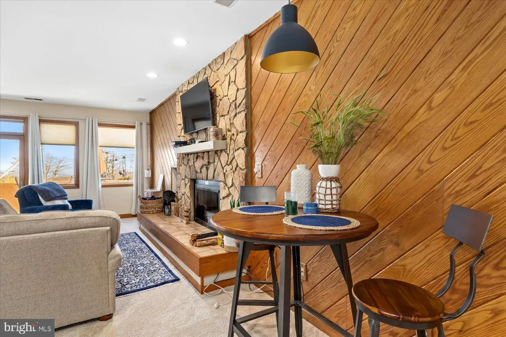 905 DIAMOND HILL Wintergreen, VA 22967