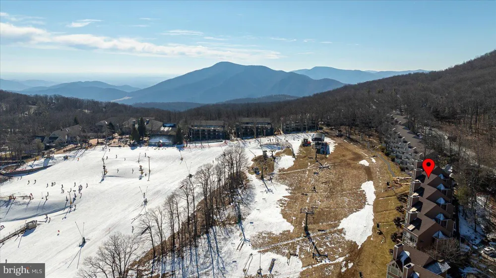 905 DIAMOND HILL Wintergreen, VA 22967