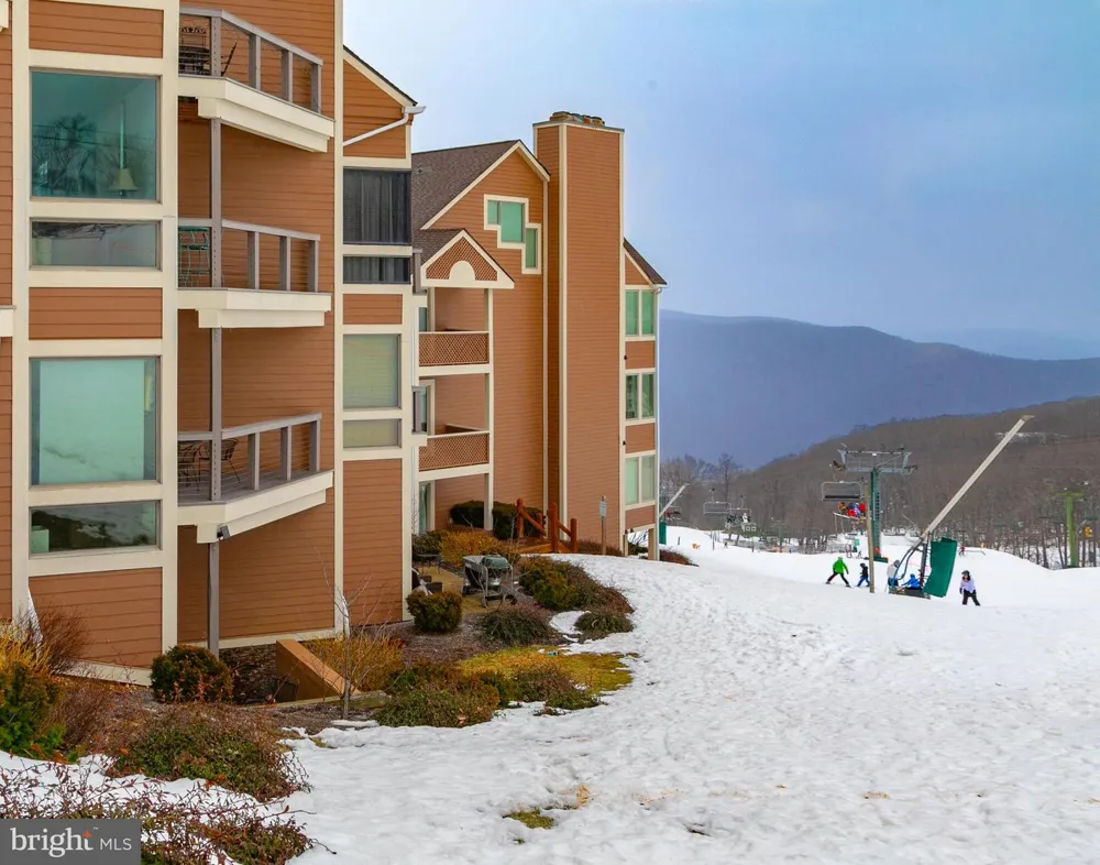 905 DIAMOND HILL Wintergreen, VA 22967