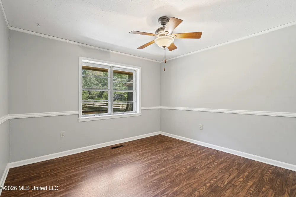 177 Dempsey Drive Byhalia, MS 38611