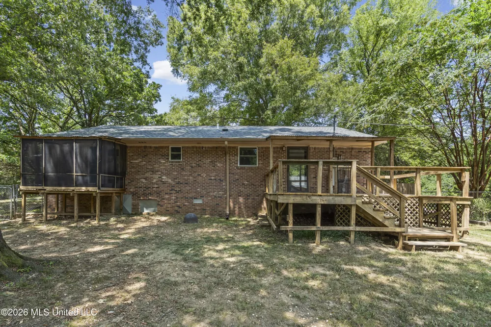 177 Dempsey Drive Byhalia, MS 38611