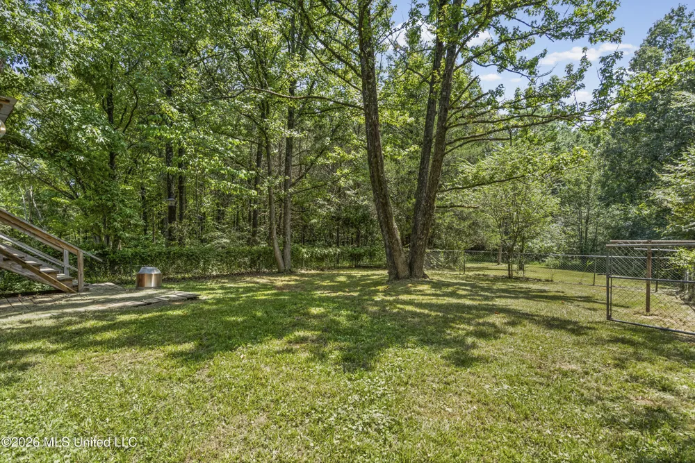 177 Dempsey Drive Byhalia, MS 38611