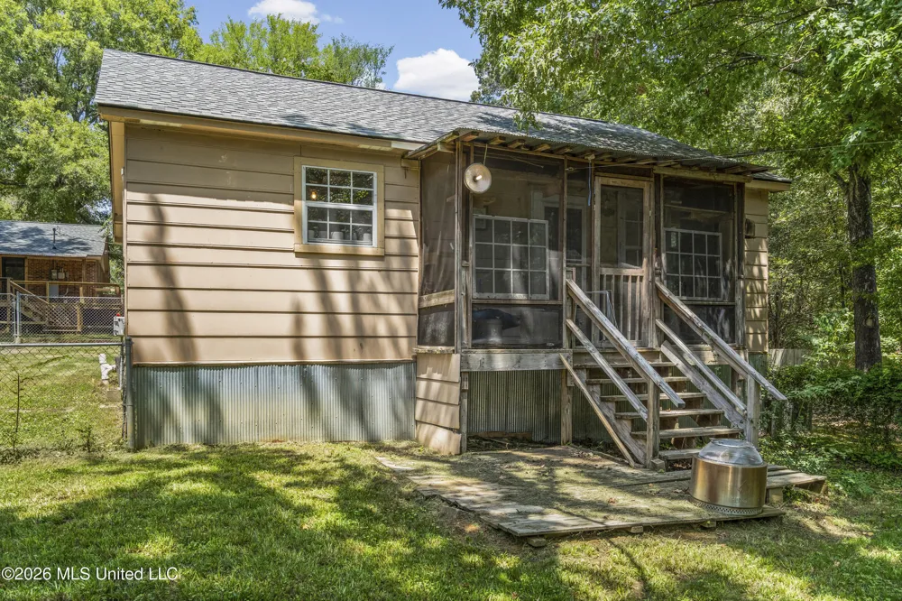 177 Dempsey Drive Byhalia, MS 38611