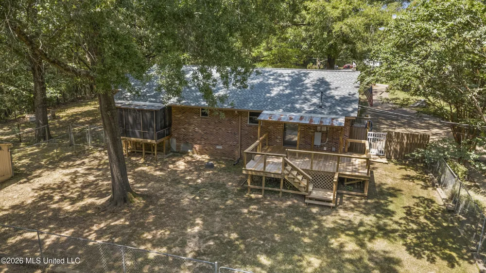 177 Dempsey Drive Byhalia, MS 38611