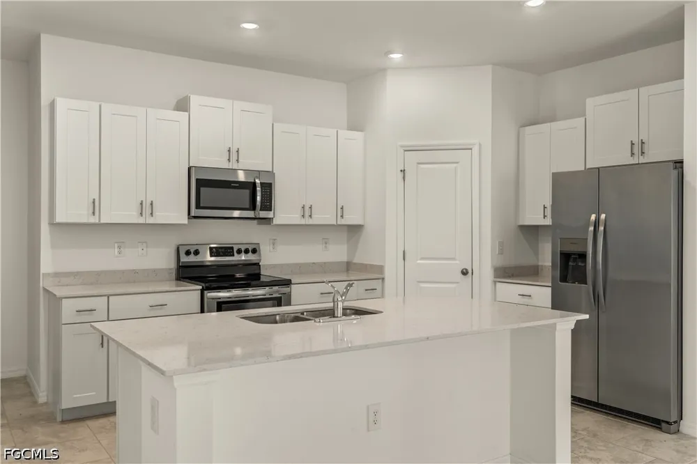 Villa Doria Court North Fort Myers, FL 33917