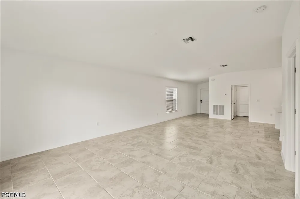 Villa Doria Court North Fort Myers, FL 33917